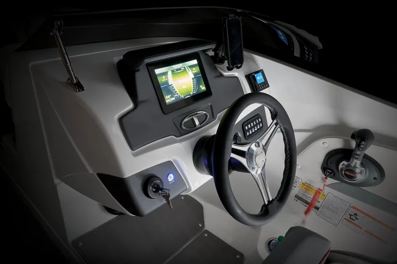 Slide: The Image of Tahoe 210 S Limited 2024 - 39