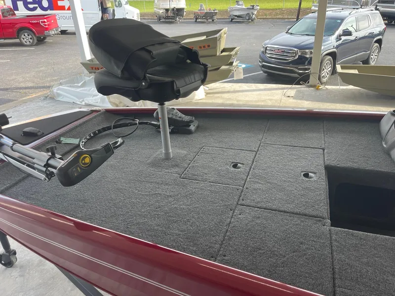 Slide: The Image of 2024 Tracker Pro 170 fishing boat with trolling motor and padded seat. - 4