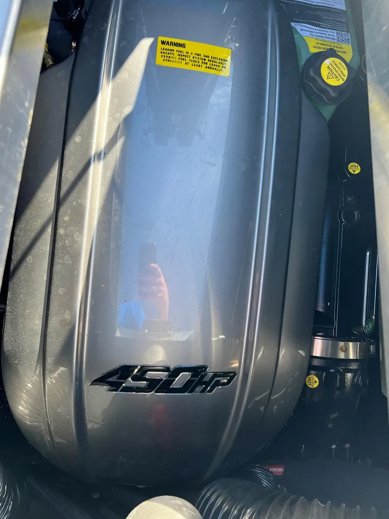 Slide: The Image of 2023 Centurion Fi25 engine with 450 HP. - 7