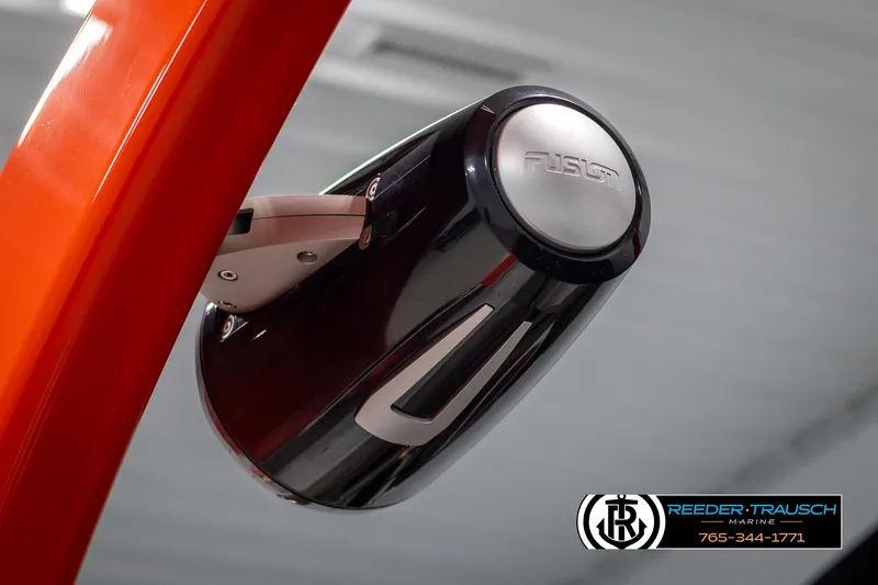 Slide: The Image of 2024 Avalon Excalibur VRB side mirror with Fusion branding. - 47