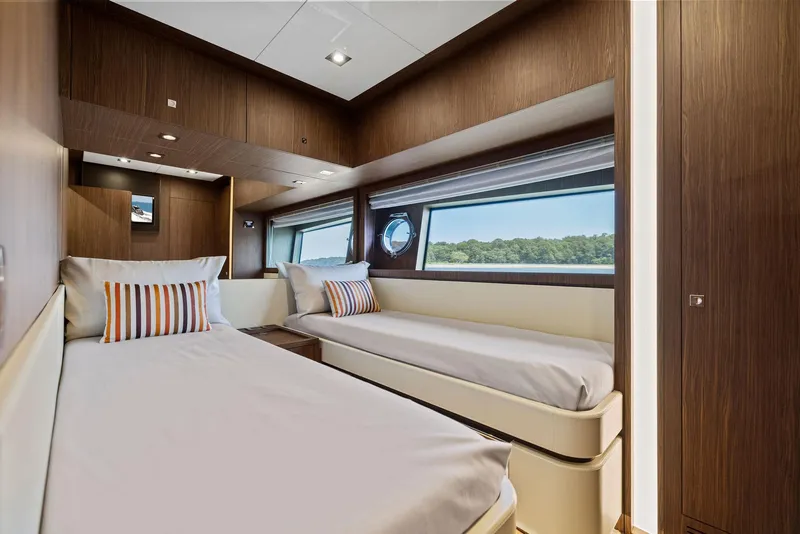 Slide: The Image of Riva 88' Domino Super 2016 - 58