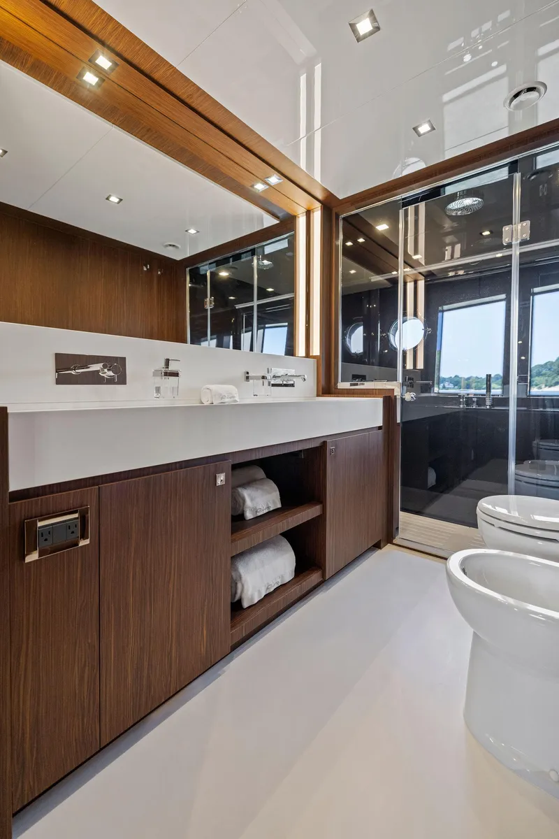 Slide: The Image of Riva 88' Domino Super 2016 - 71