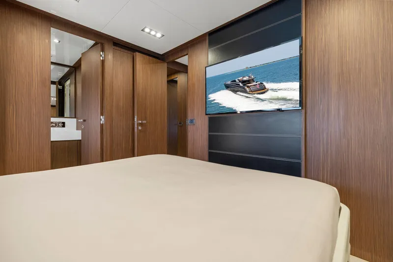 Slide: The Image of Riva 88' Domino Super 2016 - 55