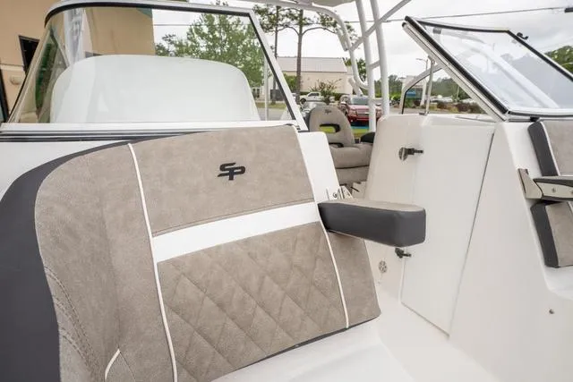 Slide: The Image of Sea Pro 240 Dual Console 2024 - 23