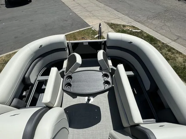 Slide: The Image of Starcraft EX 22 Q DH 2024 - 23