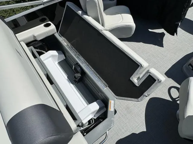 Slide: The Image of Starcraft EX 22 Q DH 2024 - 25