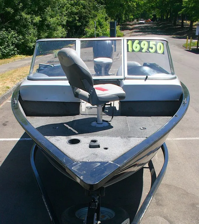 Slide: The Image of Tracker® Boats Pro Guide V-175 WT 2014 - 12