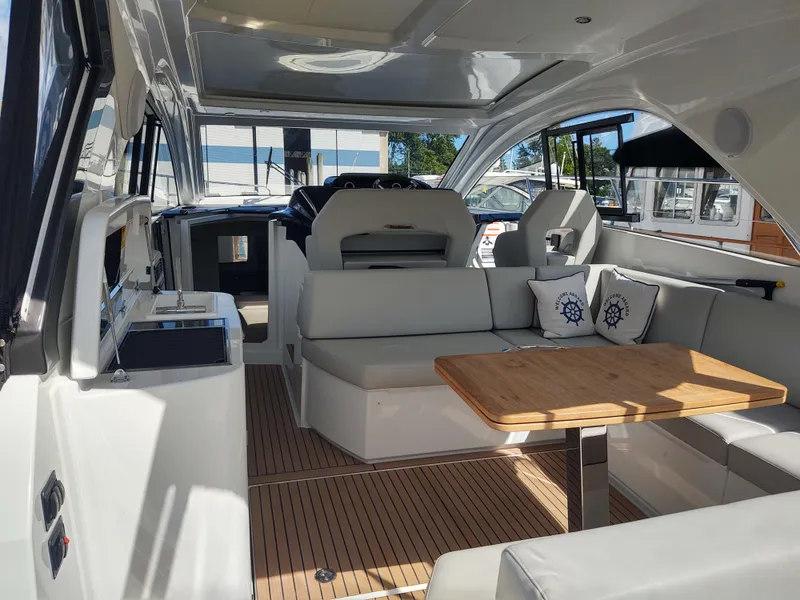 Slide: The Image of Total Chaos 9 Helm deck area - 18