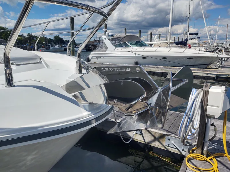 Slide: The Image of Total Chaos 9 anchor roller - 2