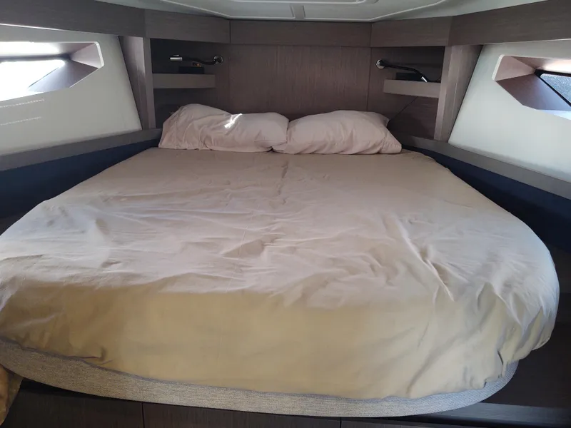 Slide: The Image of Total Chaos 9 fwd berth - 35