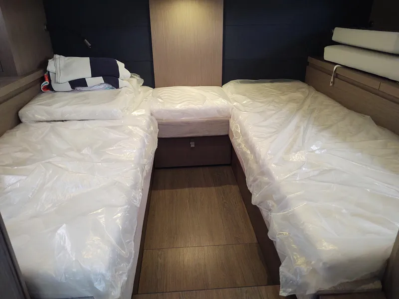Slide: The Image of Total Chaos 9 aft cabin twin beds convertible  - 37