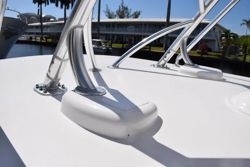 Slide: The Image of Tower can be removed with quick connects - 16