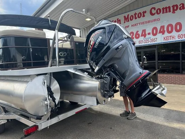 Slide: The Image of Veranda VR22RC 2025 - 9