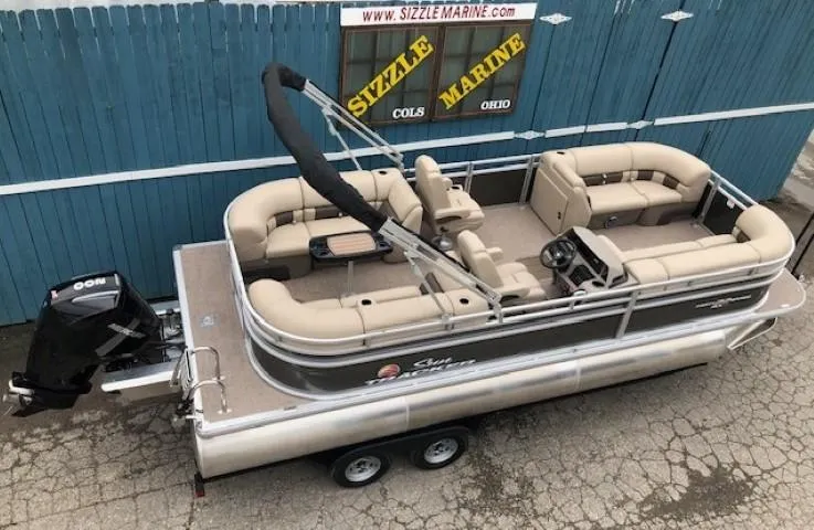 Slide: The Image of 2024 Sun Tracker Party Barge 22 XP3 pontoon boat on trailer at Sizzle Marine. - 6