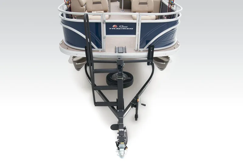 Slide: The Image of Sun Tracker Fishin' Barge 20 DLX 2024 - 17