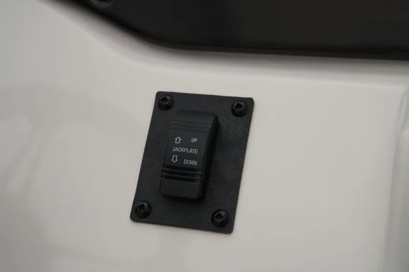 Slide: The Image of Ranger RB210 2024 - 49