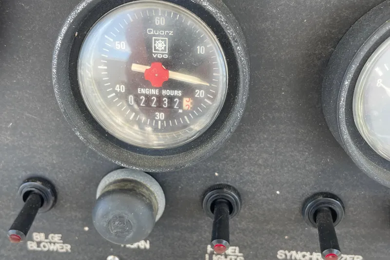 Slide: The Image of Engine Hour meter - 13