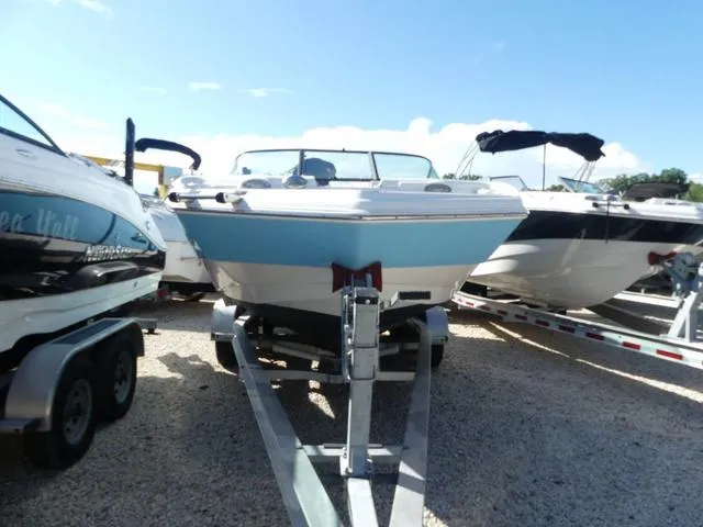 Slide: The Image of NauticStar 223 DC 2022 - 2