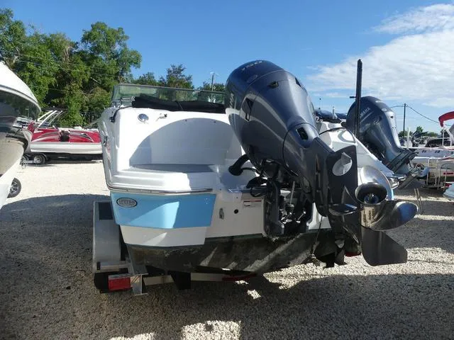 Slide: The Image of NauticStar 223 DC 2022 - 4