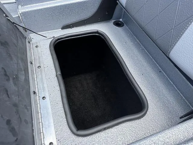 Slide: The Image of Xpress XP200CC 2025 - 14