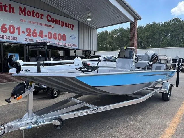 Slide: The Image of Xpress XP200CC 2025 - 2