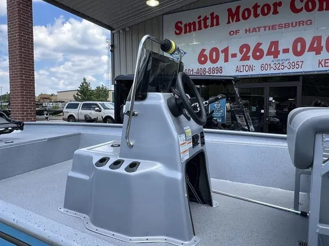 Slide: The Image of Xpress XP200CC 2025 - 9