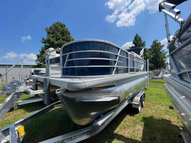 The Image of Godfrey Sweetwater Xperience 1880 FX 2023 - 1