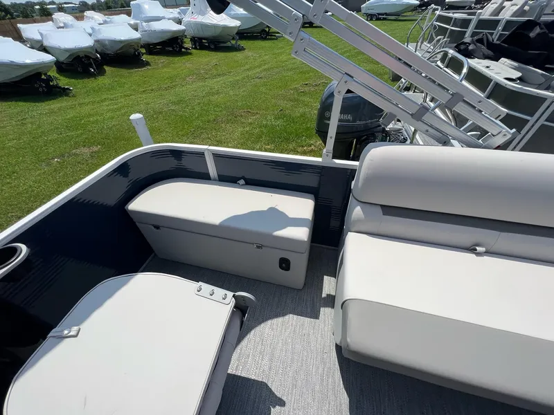 Slide: The Image of Godfrey Sweetwater Xperience 1880 FX 2023 - 10