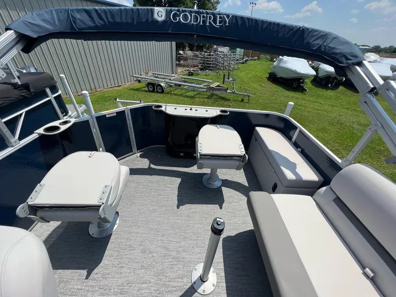 Slide: The Image of Godfrey Sweetwater Xperience 1880 FX 2023 - 9