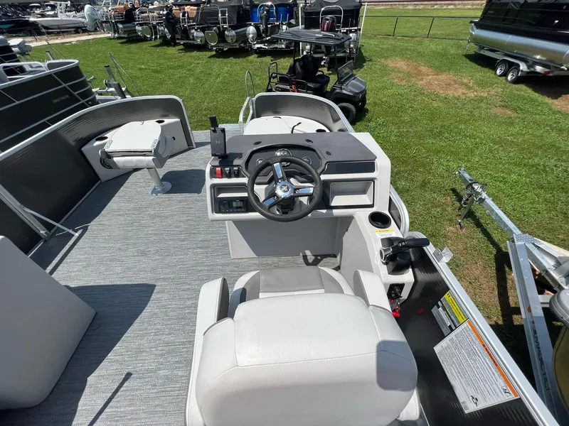 Slide: The Image of Godfrey Sweetwater Xperience 2086 FX 2023 - 22