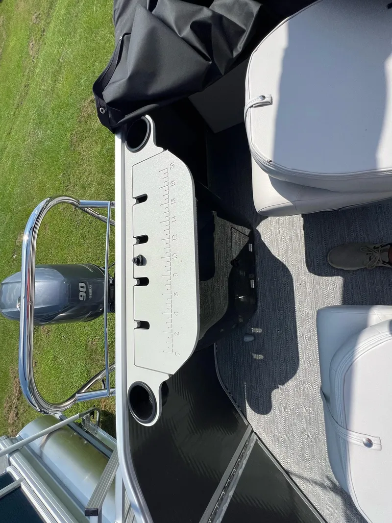 Slide: The Image of Godfrey Sweetwater Xperience 2086 FX 2023 - 27