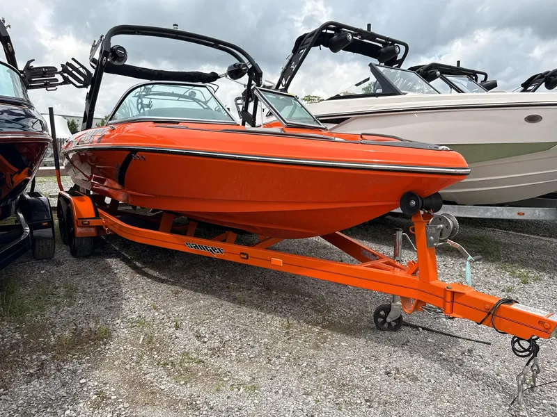 Slide: The Image of Sanger V215 SX 2023 - 32