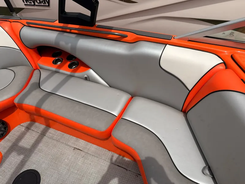 Slide: The Image of Sanger V215 SX 2023 - 38