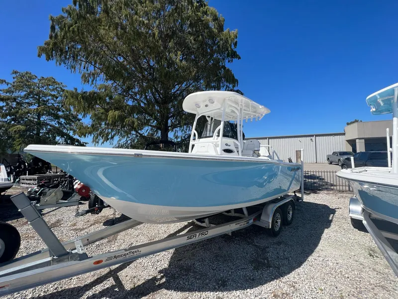 Slide: The Image of Sea Pro 222 Center Console 2024 - 3