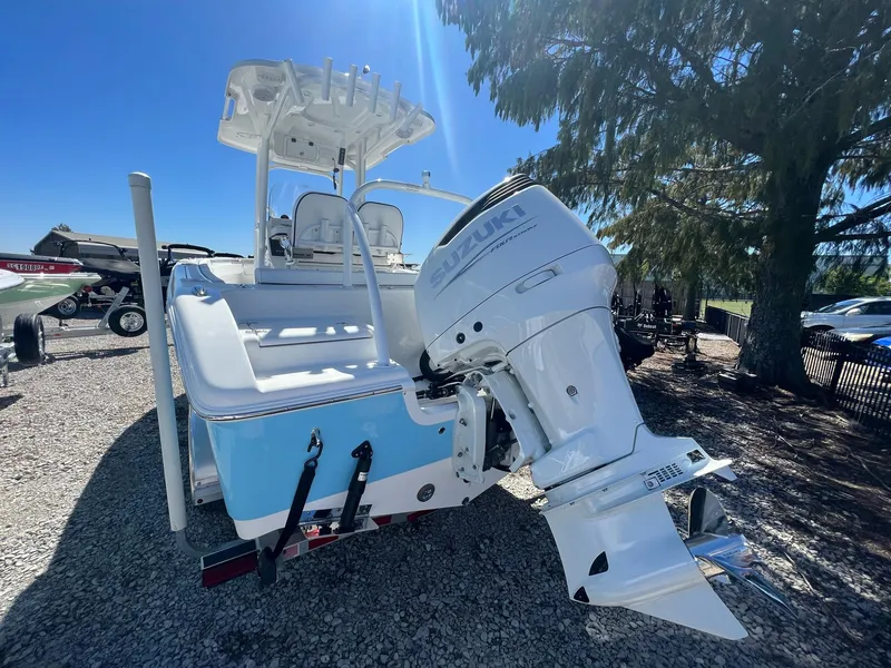 Slide: The Image of Sea Pro 222 Center Console 2024 - 5