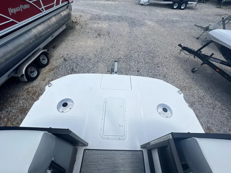 Slide: The Image of Hurricane FunDeck 2260 REF OB 2023 - 34