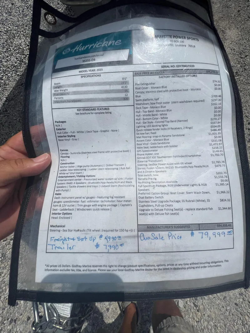 Slide: The Image of Hurricane SunDeck Sport 231 OB 2023 - 37