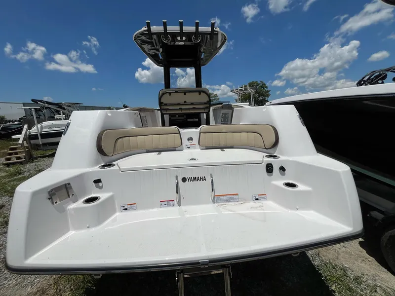 Yamaha 255 FSH Sport E 2024 for Sale | MarineSource