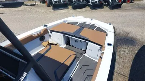 Slide: The Image of Scarab 235 Open Wake ID 2024 - 5