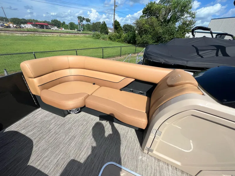 Slide: The Image of Godfrey Monaco 215 SB 2023 - 20