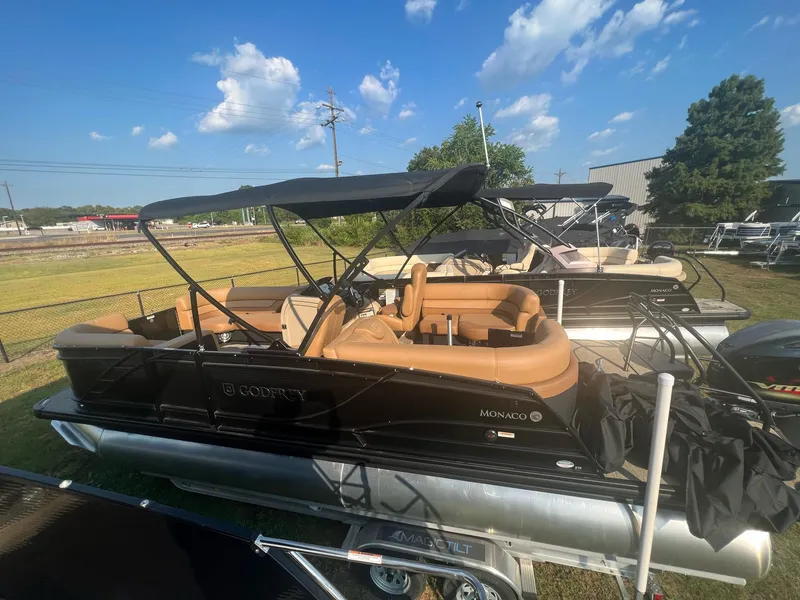 Slide: The Image of Godfrey Monaco 215 SB 2023 - 44