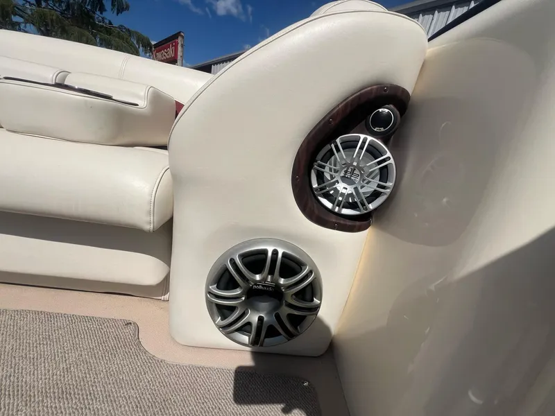 Slide: The Image of Aqua 240 SLR 2015 - 21