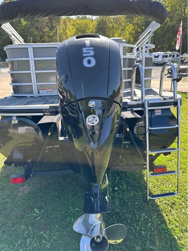 Slide: The Image of Ranger 223C 2024 - 11