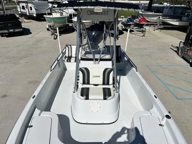 Slide: The Image of Champion 24 Bay Champ 2006 - 8