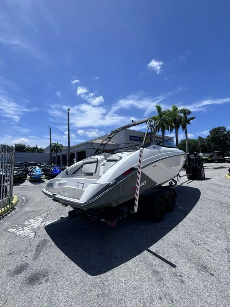 Slide: The Image of Yamaha AR240 2019 - 4