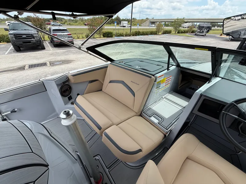 Slide: The Image of MasterCraft ProStar 2024 - 11