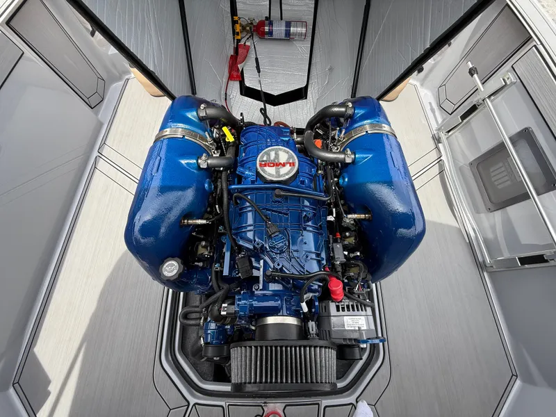 Slide: The Image of MasterCraft ProStar 2024 - 15