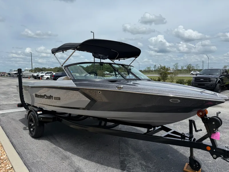 Slide: The Image of MasterCraft ProStar 2024 - 4