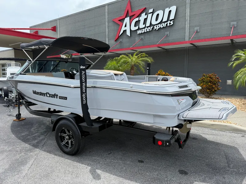 Slide: The Image of MasterCraft ProStar 2024 - 7