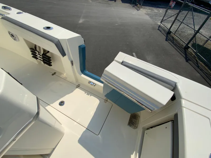 Slide: The Image of Cobia 265 Center Console 2025 - 51